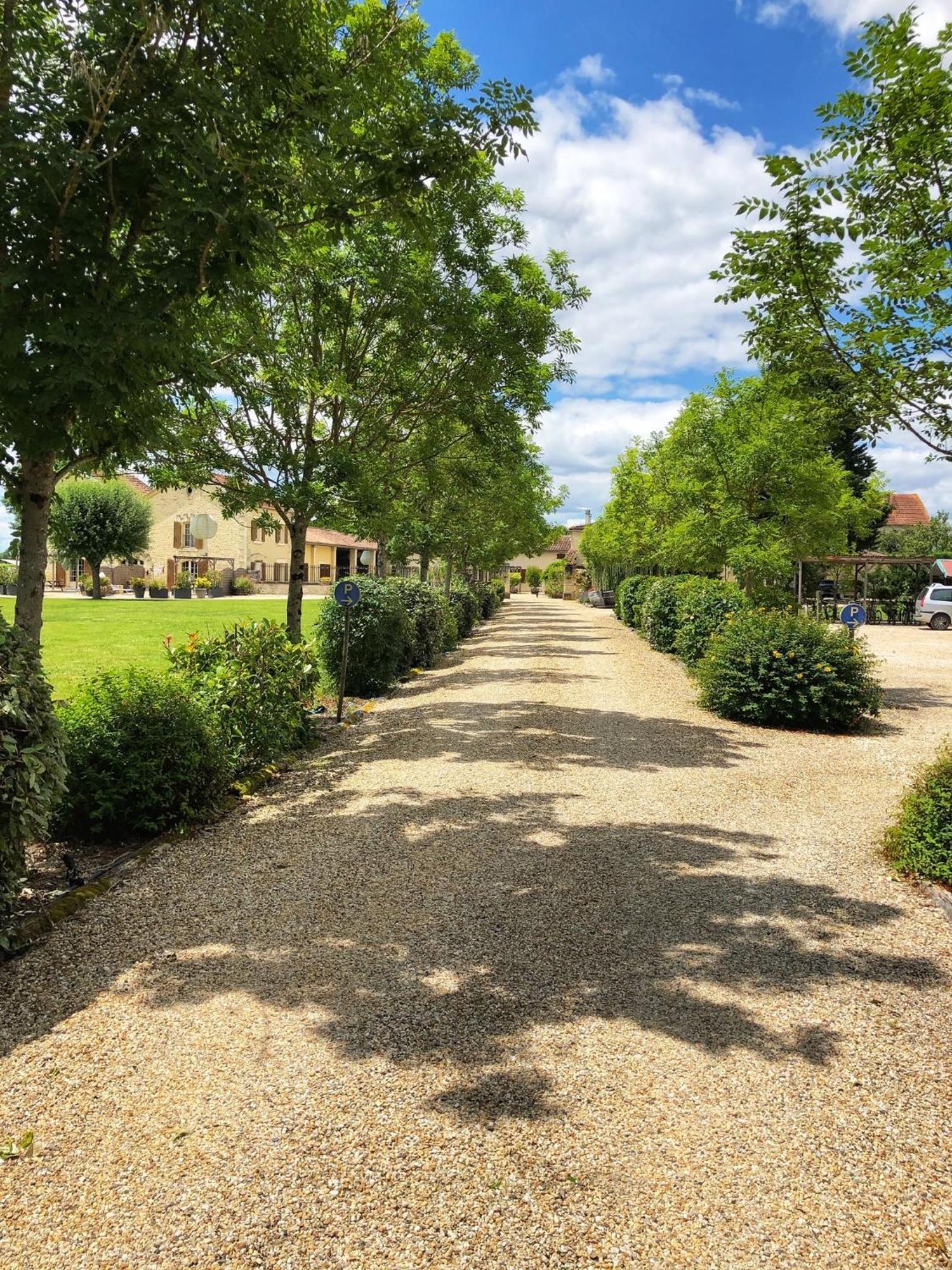 Gites De Cognac Bréville Buitenkant foto