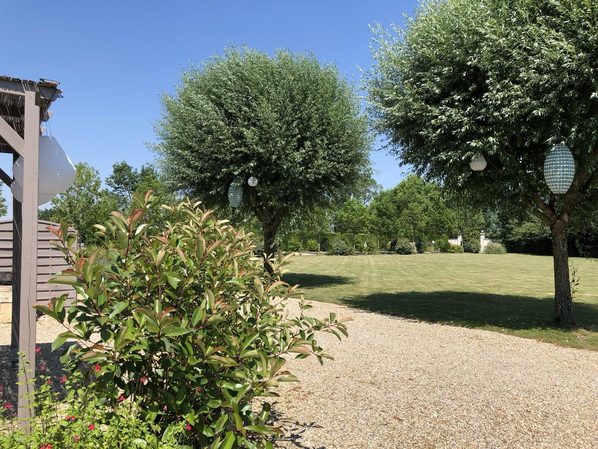 Gites De Cognac Bréville Buitenkant foto